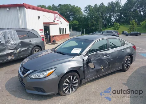 2018 Nissan Altima 2.5 Sl z USA, uszkodzony, nr VIN 1N4AL3AP6JC142285